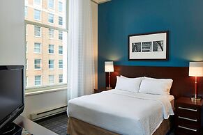 Residence Inn Milwaukee Downtown by Marriott