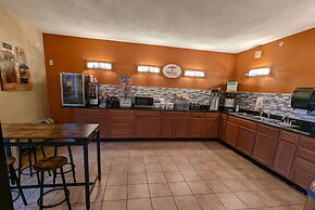 Super 8 by Wyndham Wichita North