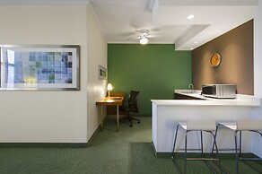 Springhill Suites by Marriott Lawrence