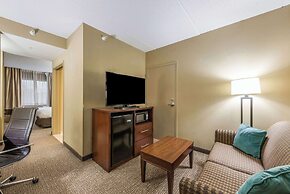 Comfort Suites Chicago O'Hare Airport