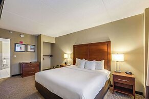 Comfort Suites Chicago O'Hare Airport