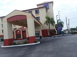 Sleep Inn Leesburg Chain of Lakes