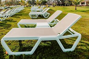 Wyndham Alltra Samana All-Inclusive Resort
