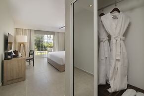 Wyndham Alltra Samana All-Inclusive Resort