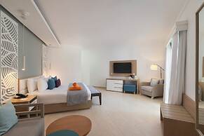 Wyndham Alltra Samana All-Inclusive Resort