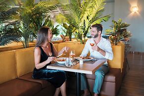 Wyndham Alltra Samana All-Inclusive Resort