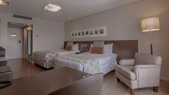 Hotel Deville Prime Porto Alegre