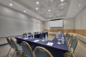 Hotel Deville Prime Porto Alegre