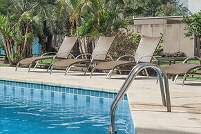 Hotel Deville Prime Porto Alegre