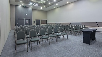 Hotel Deville Prime Porto Alegre