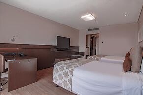 Hotel Deville Prime Porto Alegre