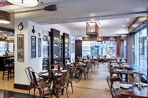 Renaissance New Orleans Pere Marquette French Qtr Area Hotel