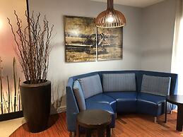 Courtyard by Marriott Toronto Airport