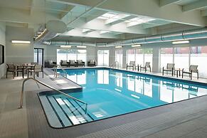Courtyard by Marriott Toronto Airport
