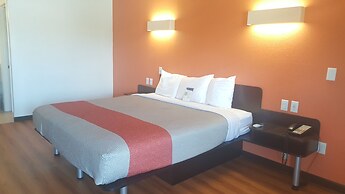 Motel 6 Columbus, OH - OSU