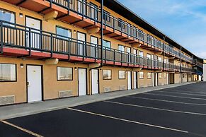 Super 8 by Wyndham Vandalia/Dayton International Airport