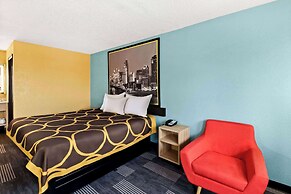 Super 8 by Wyndham Vandalia/Dayton International Airport