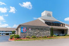 Motel 6 Southgate, MI - Detroit