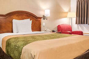 Econo Lodge Airport - Holland