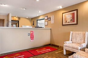 Econo Lodge Airport - Holland