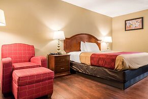 Econo Lodge Airport - Holland
