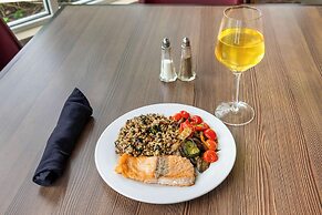 Hilton Garden Inn Portland Airport