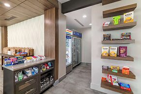 Hilton Garden Inn Portland Airport