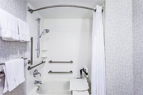 Holiday Inn Express Hauppauge by IHG