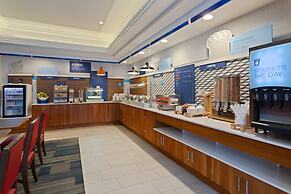 Holiday Inn Express Hauppauge by IHG