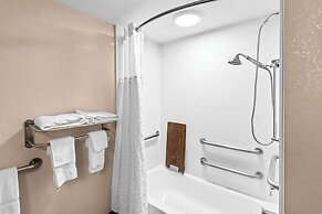 Comfort Inn & Suites Columbus East