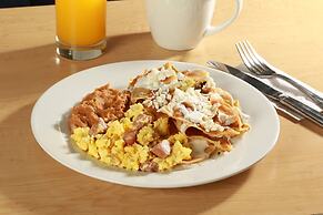 Holiday Inn Express Piedras Negras by IHG