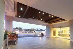 Holiday Inn Express Piedras Negras by IHG