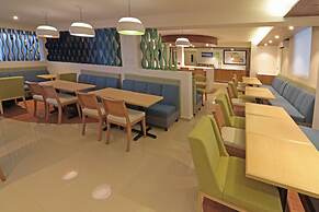 Holiday Inn Express Piedras Negras by IHG