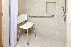 Holiday Inn Express Piedras Negras by IHG