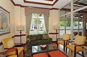 Hampton Inn Alexandria-Old Town/King St. Metro