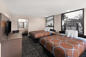 Super 8 by Wyndham Biloxi at the Beach