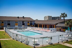 Super 8 by Wyndham Biloxi