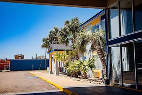 Super 8 by Wyndham Biloxi