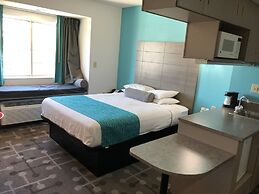 Red Lion Inn & Suites Elk Grove Village