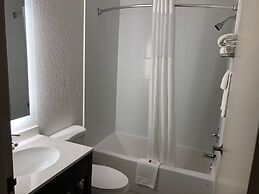 Red Lion Inn & Suites Elk Grove Village