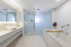 Oaks Cypress Lakes Resort