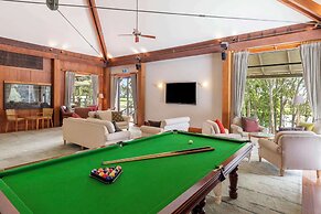 Oaks Cypress Lakes Resort