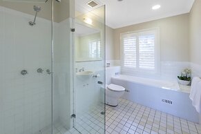 Oaks Cypress Lakes Resort