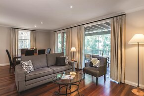 Oaks Cypress Lakes Resort