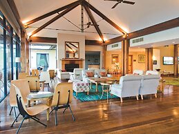 Oaks Cypress Lakes Resort