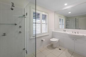 Oaks Cypress Lakes Resort