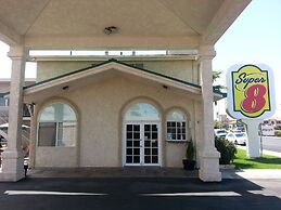 Super 8 by Wyndham Ridgecrest