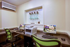 Candlewood Suites Raleigh Crabtree by IHG