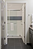 Staybridge Suites Charlotte Ballantyne by IHG