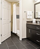 Staybridge Suites Charlotte Ballantyne by IHG